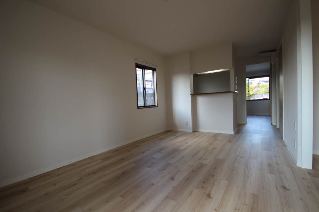 ディアスタウン　Ｂ棟　＊ B0102号-15