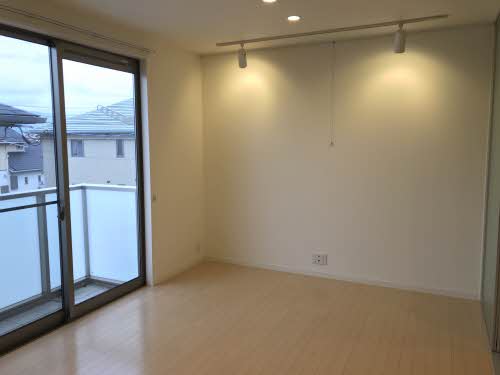 フェリーチェ　＊＊ A0202号-3