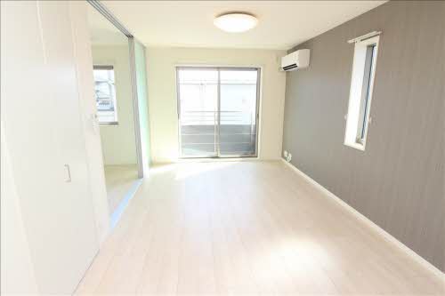 グラード　＊＊ A0202号-2