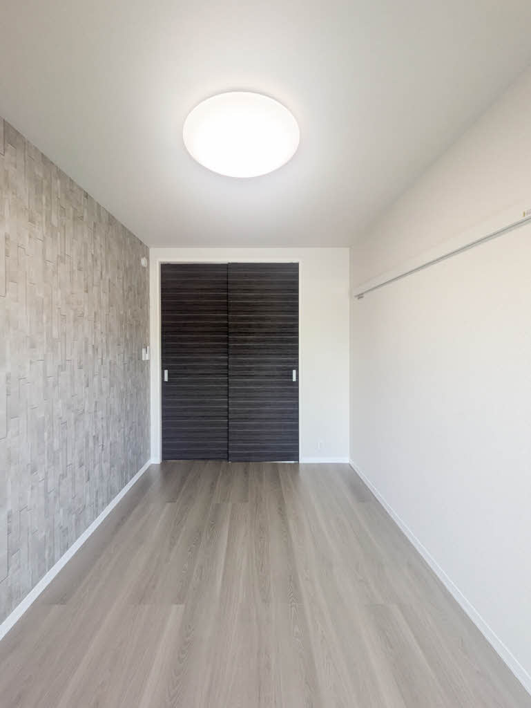 ヴィラウィステリア南高江　Ｂ棟　＊ B0101号-6