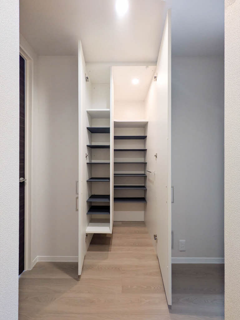 ヴィラウィステリア南高江　Ｂ棟　＊ B0101号-12