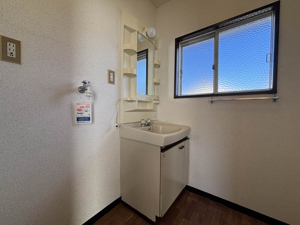 アネックス江下 C棟 ** C0201号-4