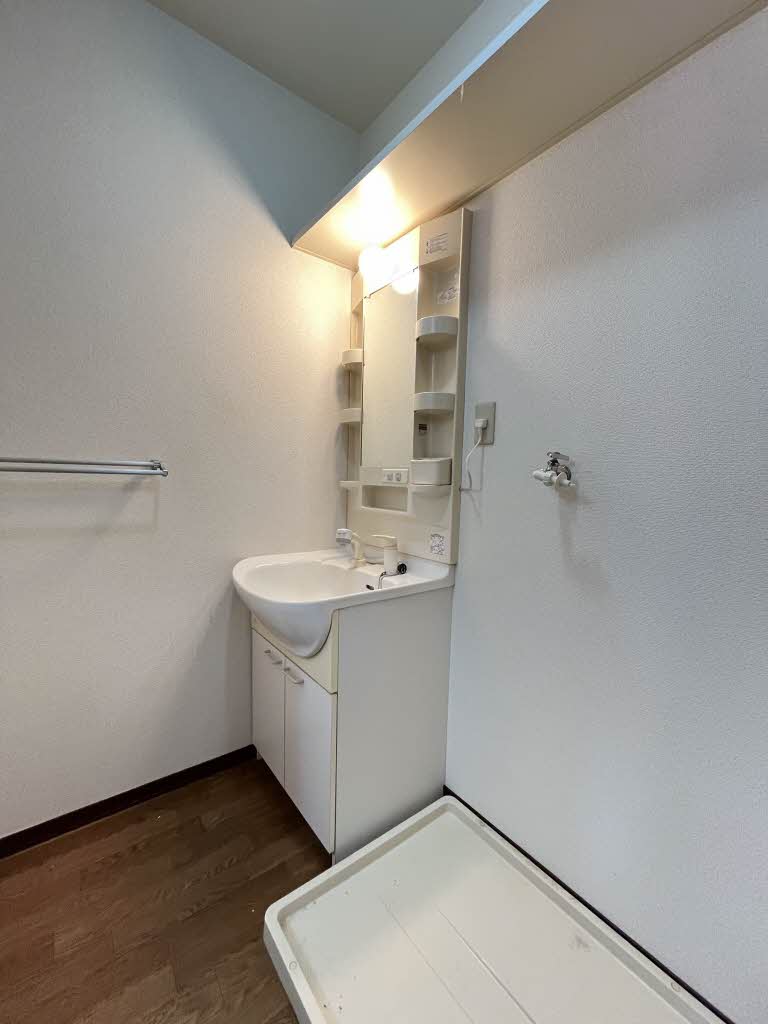 バリュージュＤ＆Ｍ　＊ A0202号-5