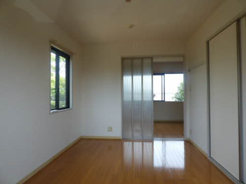 サン・フォーレス A0201号-4