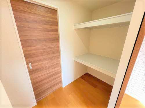 シンセリティ　＊＊ A0202号-8