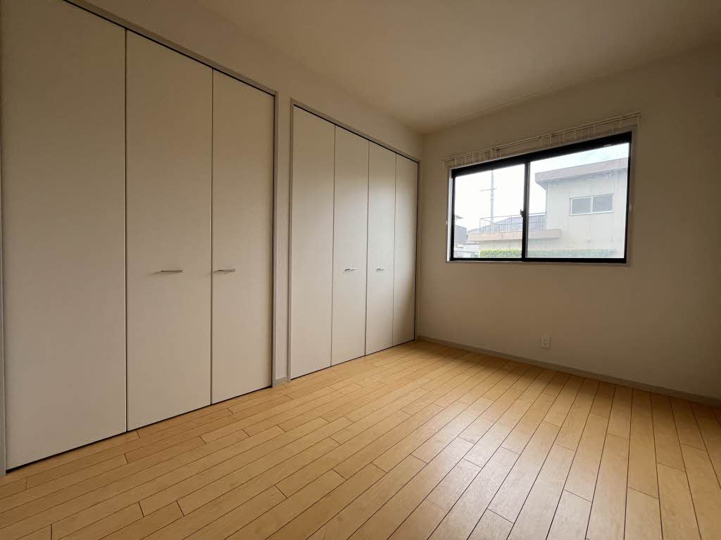 フィオーレⅡ　Ｃ棟　＊＊ C0102号-7