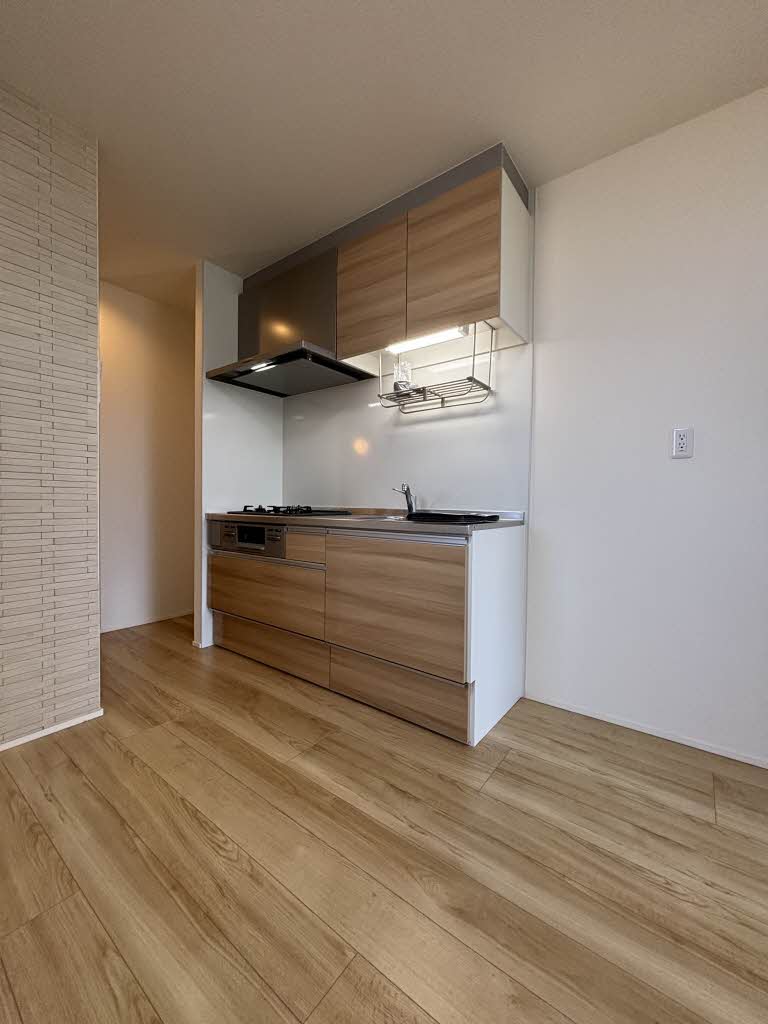 シャーメゾン城内 A0102号-3