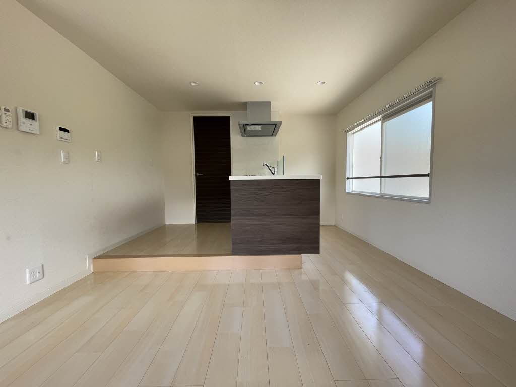 フローラル古城　Ｂ棟 B0201号-2