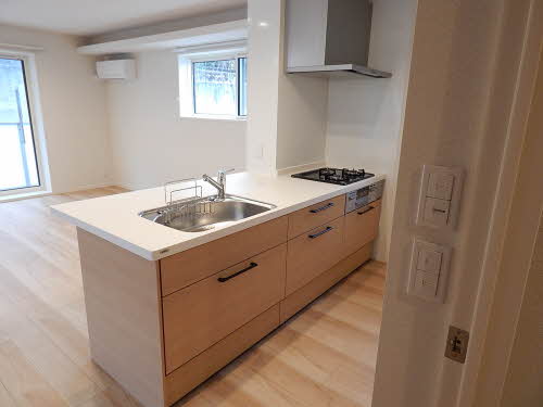 ヴィラウィステリア広木　＊ A0202号-3