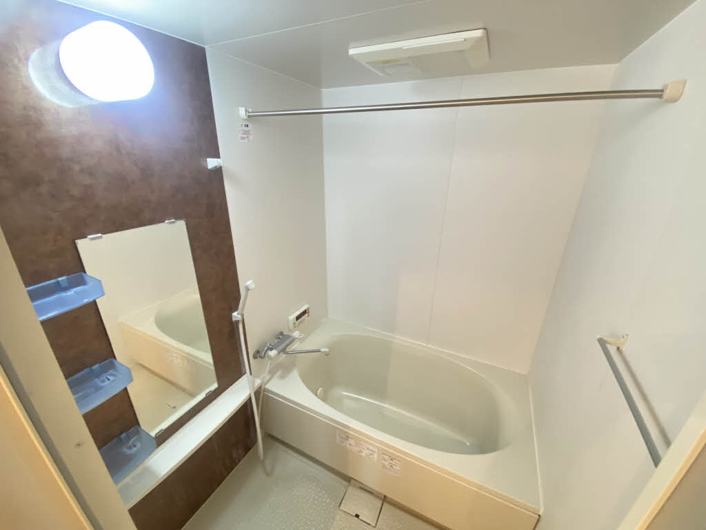 ルネス本城学研台　Ⅲ棟　＊＊ C0320号-5