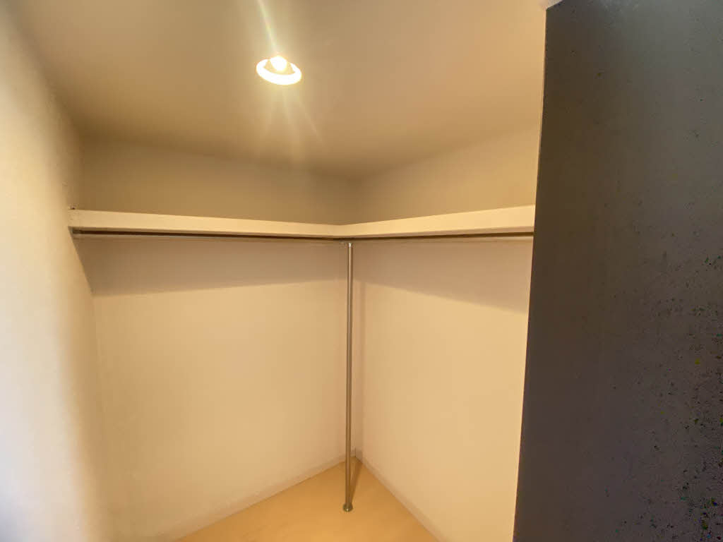 ルネス本城学研台　Ⅲ棟　＊＊ C0320号-7