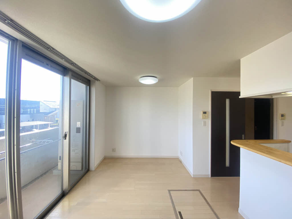 ルネス本城学研台　Ⅲ棟　＊＊ C0320号-11