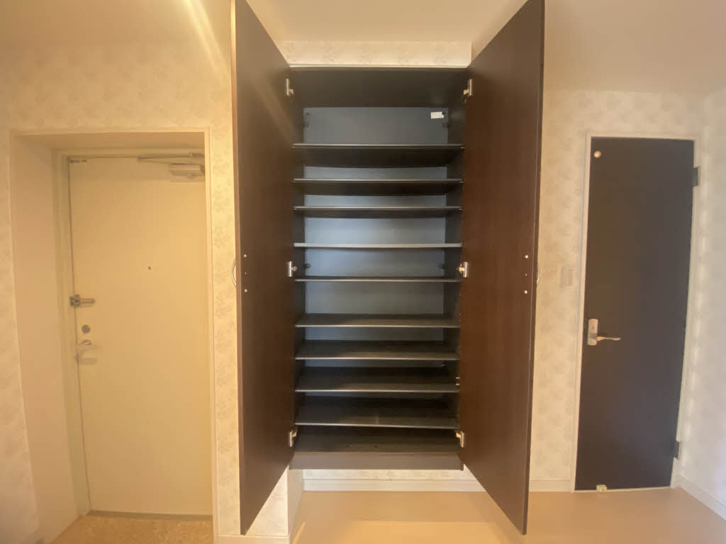 ルネス本城学研台　Ⅲ棟　＊＊ C0320号-14