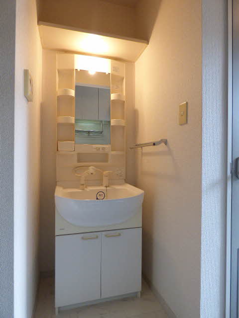 ハリー・ファースト　＊＊ A0101号-9