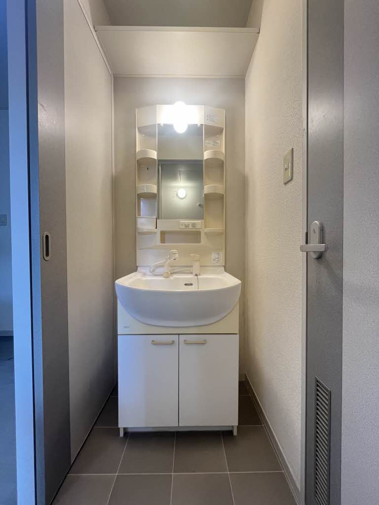 ハリー・ファースト　＊＊ A0103号-5