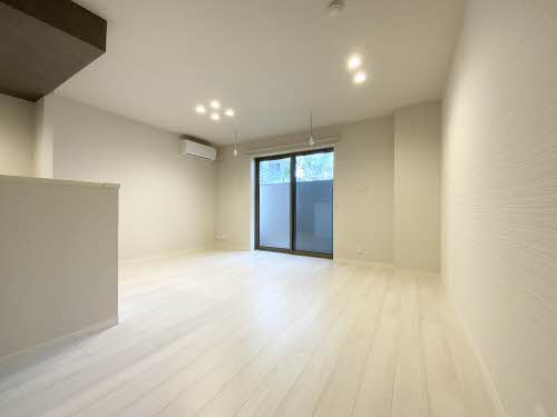 Ｃｅｎｔ―Ｌｉｖｉｅ A0103号-3