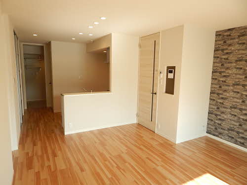 ヴィラ　ウィステリア小ケ倉　Ｆ棟　＊ A0201号-7