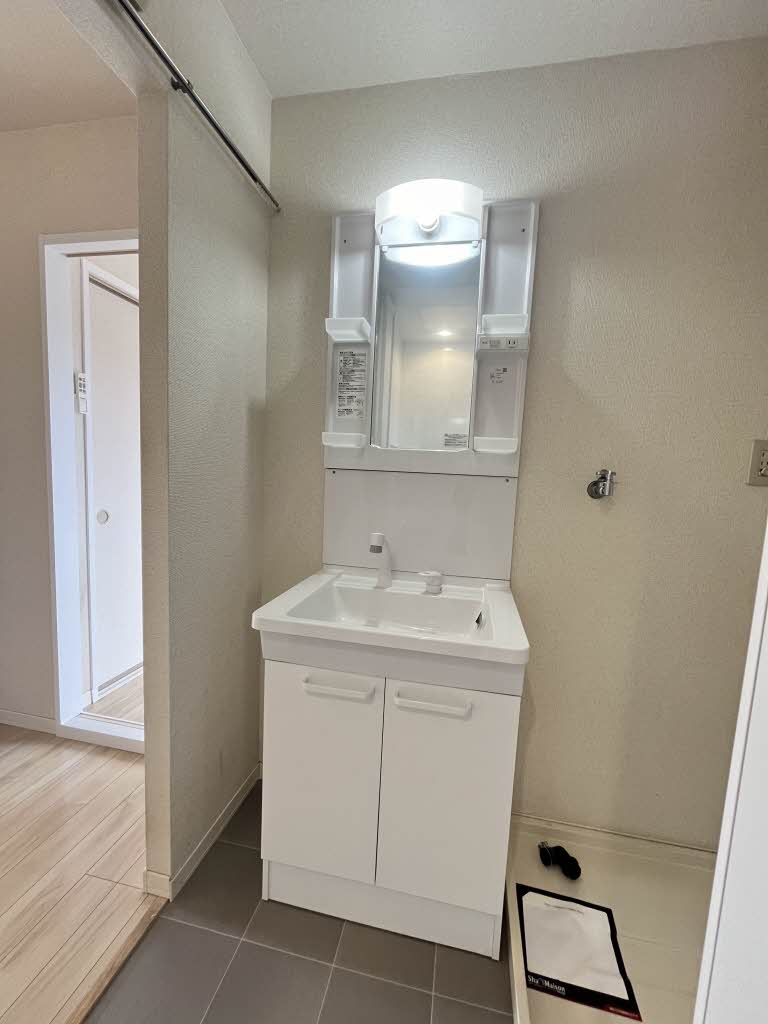 フラワーハイツ A0202号-9