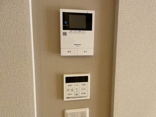 シャーメゾンローツェ国府　＊ A0102号-6