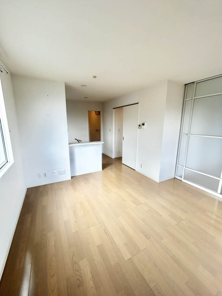 クレセオ泉　＊＊ A0201号-2