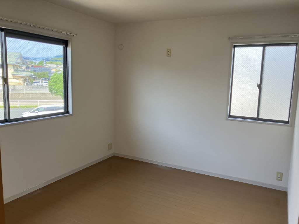 フォーレスなかま　Ｄ棟　＊＊ D0201号-3