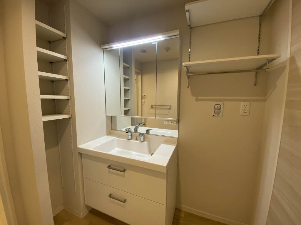 シャーメゾン・ネバーランド * A0204号-5