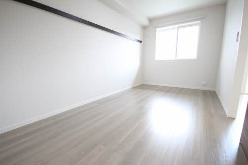 ＳｈａＭａｉｓｏｎ　ＹＡＳＵＮＩＳＨＩ　＊ A0302号-15