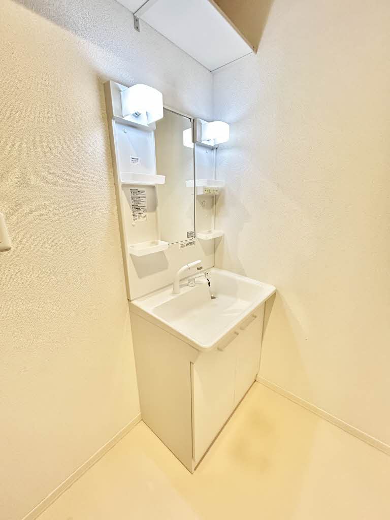 シャーメゾンエクラージュ ** A0201号-4