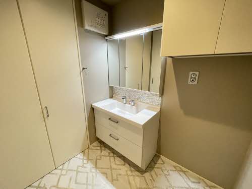 グランメゾン新屋敷一丁目　＊ A0303号-5