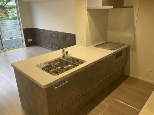 シャーメゾン江津湖 * A0101号-3