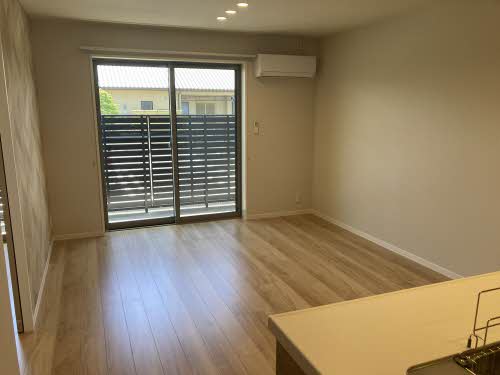 シャーメゾン　ＶＩＯＬＥＴＴＡ　＊＊ A0101号-4