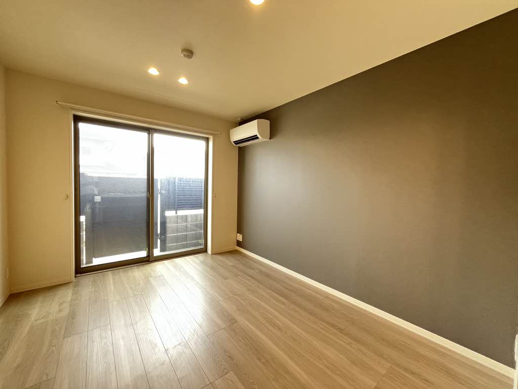 シャーメゾン 日向 ** A0102号-2