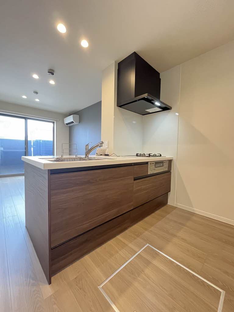 シャーメゾン 日向 ** A0102号-3