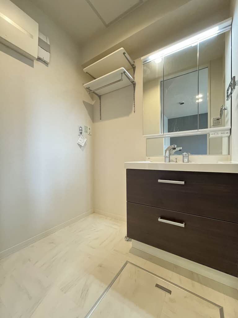 シャーメゾン 日向 ** A0102号-6