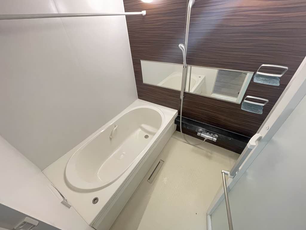 シャーメゾンＫｒｅｉｓ＆Ｌｉｌｉ　＊＊ A0203号-4