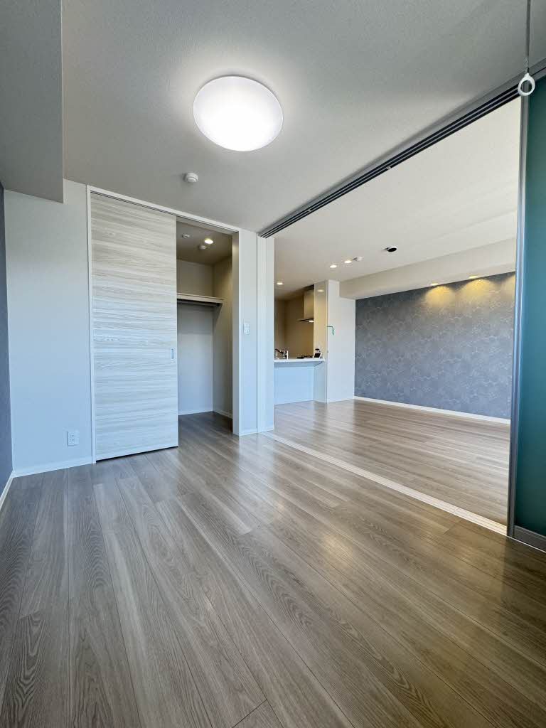 シャーメゾンクレイン　＊＊ A0103号-8