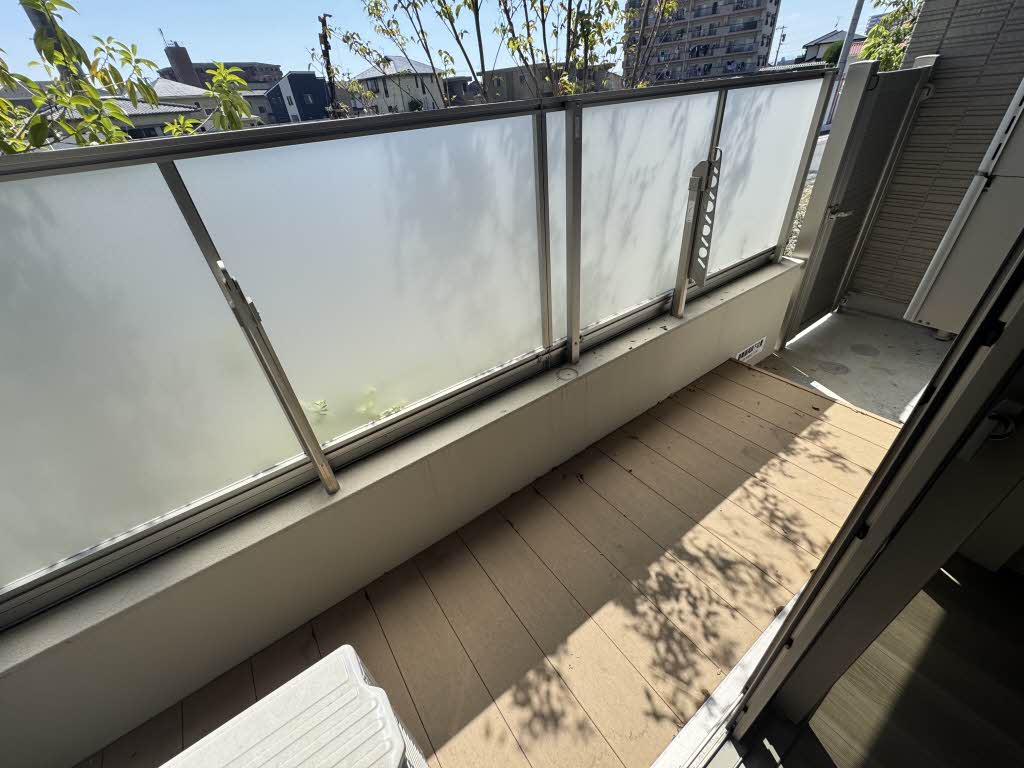 シャーメゾンクレイン　＊＊ A0103号-11