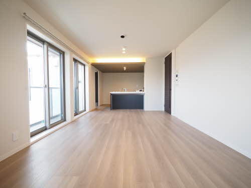 シャーメゾンクレイン ** A0301号-2