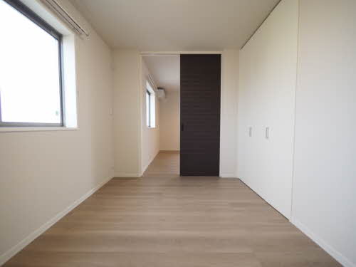 シャーメゾンクレイン ** A0301号-13