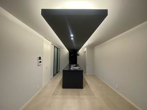 Ｓｈａｍａｉｓｏｎ　Ｌｕｘｕａｒ平尾山荘通　＊＊ A0202号-5