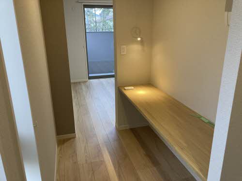 シャーメゾン湖東グランデ　＊＊ A0104号-8