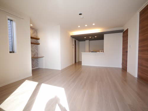 シャーメゾンステージ新成 ** A0201号-2