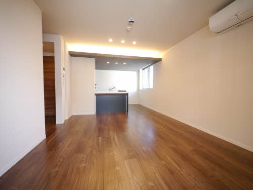 シャーメゾンステージ新成 ** A0202号-2