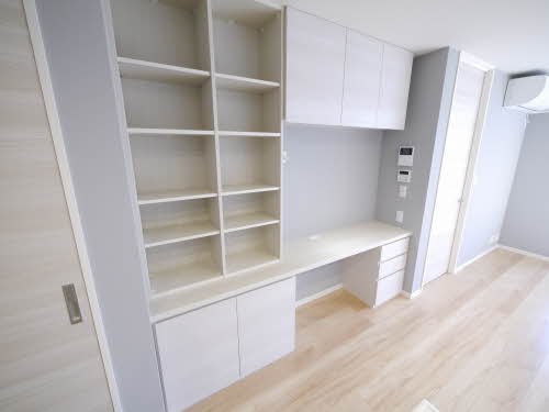 シャーメゾンステージ新成 ** A0303号-8