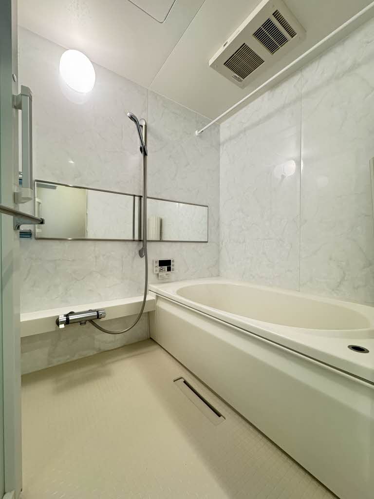 ＢＥＲＥＯ　ＳＴＡＧＥ　新鳥栖 A0103号-4