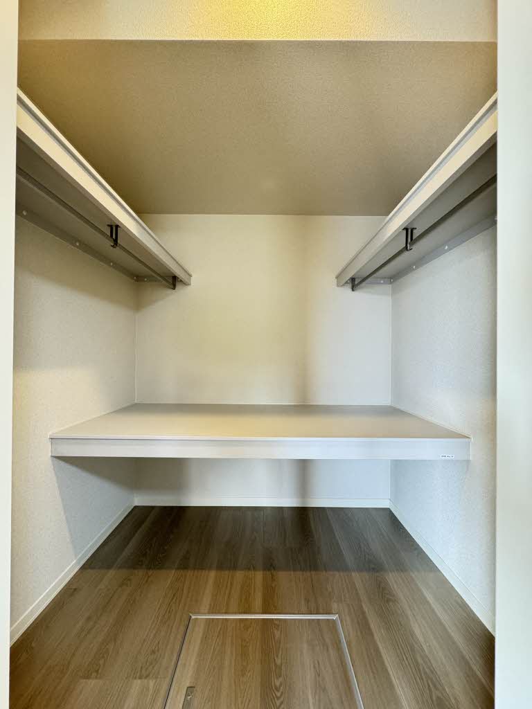 ＢＥＲＥＯ　ＳＴＡＧＥ　新鳥栖 A0103号-9