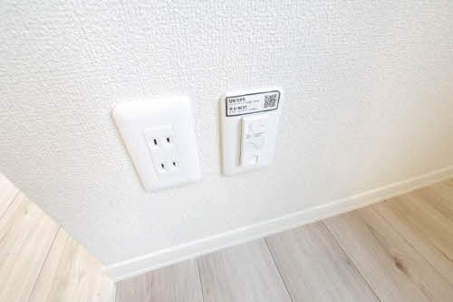 フレグランス　ロペ　＊＊ A0202号-8