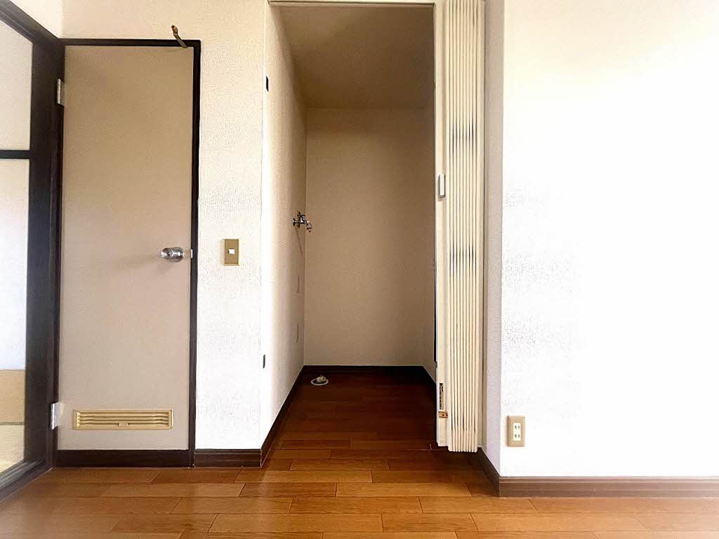 グリーンプラザ鶴見　Ｂ棟　＊＊ B0201号-10