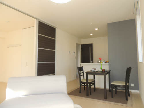 シャーメゾン須屋　Ⅱ　Ｂ棟　＊＊ B0101号-2