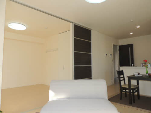 シャーメゾン須屋　Ⅱ　Ｂ棟　＊＊ B0101号-15